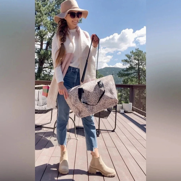 Express Jesns - Picture 8 of 9